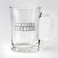 Ar putām uz lūpām. Alus kauss 650 ml