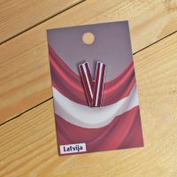 Piespraude LV karogs V