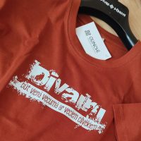 Dīvaini... Unisex T-krekli