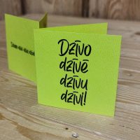 Dzīvo dzīvē! Atlokāma kartīte zaļa
