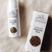 Tonējošs mirdzums sejai 30 ml