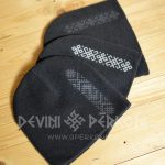 892215942 Adīta cepure ar atstarojošu rakstu joslu