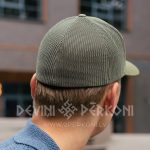 2758264153 Mēnestiņš. Flexfit cepure ar sietiņu un slēgtu pakausi