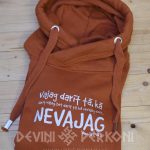 Džemperis ar dižkapuci. Dizains: Vajag darīt tā kā ...NEVAJAG
