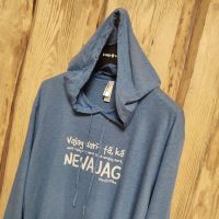 Nevajag. Krekls ar garām piedurknēm